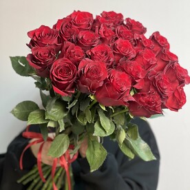 Букет красных роз