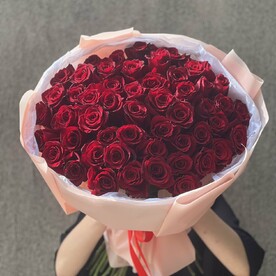 Букет из 51 красной розы