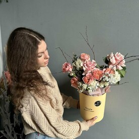 Интерьерная композиция с живыми цветами FT514