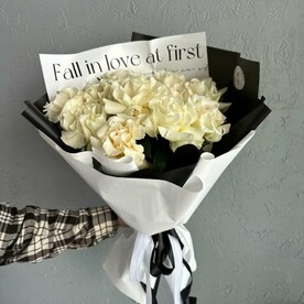 Букет из высоких роз FT250