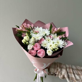 Нежный сборный букет с эустомой FT1540