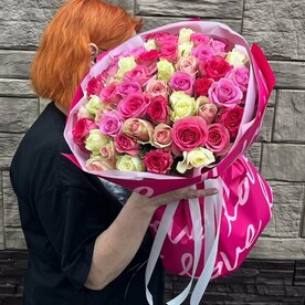 Букет из микса роз 51 штука