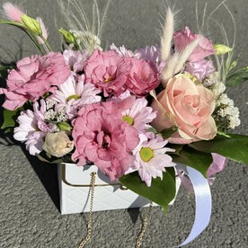 Композиция микс с эустомой