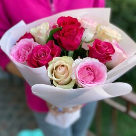 Бкет из 15 Роз Кения Микс