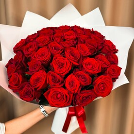 51 роза красная супер стойкая