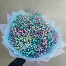 Букет  "Радужный" из гипсофилы