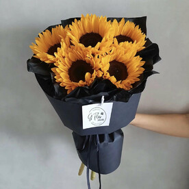 Букет из подсолнухов, красивый букет цветов подсолнухов, шикарный, премиум цветы.