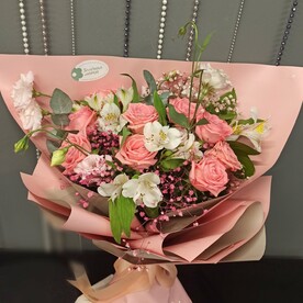 Нежные объятия