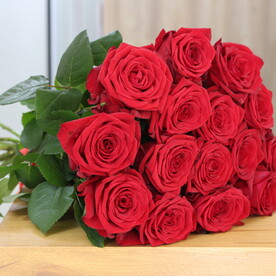 Моно из 15 роз