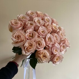 Букет из эквадорских роз «Шиммер»