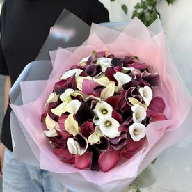 Букет из 101 каллы микс Ц В Е Т К Е В И Ч