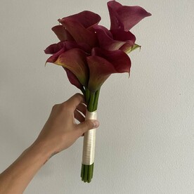 Стильный букет из калл