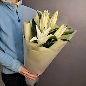 Ароматная лилия