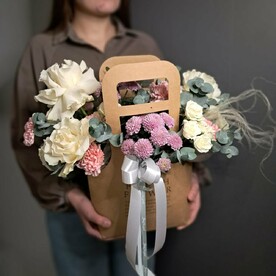 Роскошная цветочная сумочка для самой нежной