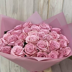 Моно из нежнейших роз