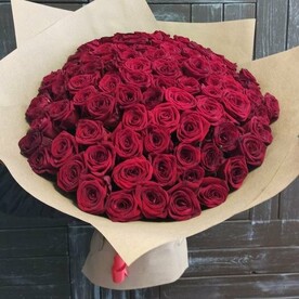 Букет из бархатных роз