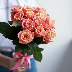 Букет нежных роз Мисс Пигг