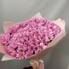 Большой букет кустовых хризантем