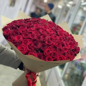 Большой букет 101 красная роза