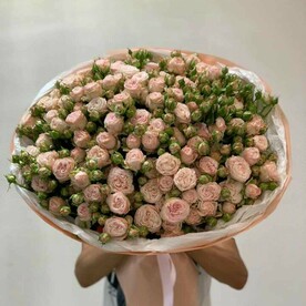 101 кустовая пионовидная роза