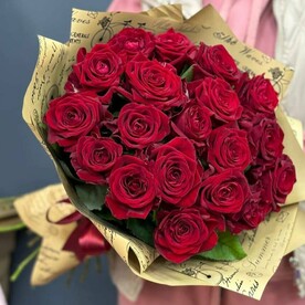 Букет из красных роз, 21 шт