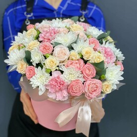 Шляпная коробка нежность