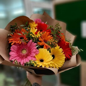 Букет из гербер "Яркие будни"