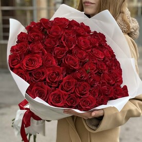 51 красная роза Кения