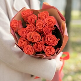 15 рыжих роз Россия