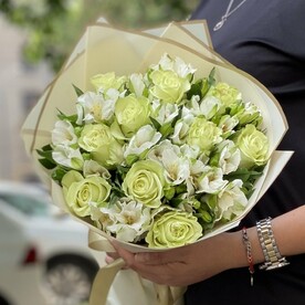 Сборный букет "Ноэль"