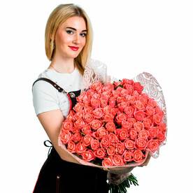 101 розовая роза