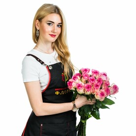 15 роз розово-белого цвета