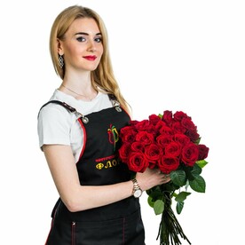 25 красных роз