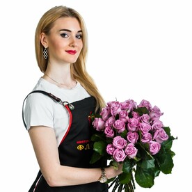 25 сиреневых роз