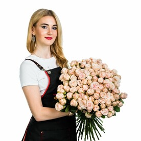 51 чайная пионовидная роза