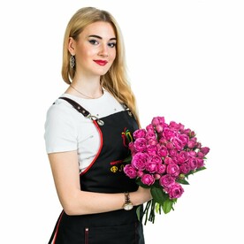 Пионовидная кустовая роза Мистика