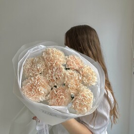 Моно-букет кремовых диантусов