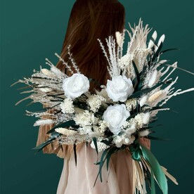 Вечный букет из стабилизированных цветов и сухоцветов, белый букет невесты 88