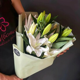 Букет живых цветов - 3 белые лилии | 5 Цветов - доставляем радость, арт: 1421