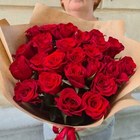 Букет красных роз 25 шт "ХИТ ПРОДАЖ"