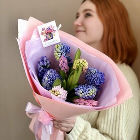 Букет ароматных гиацинтов
