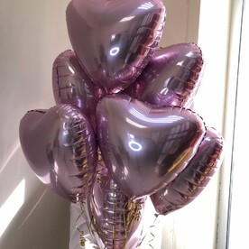 Фонтан из розовых сердец