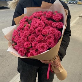 Малиновая Кустовая роза