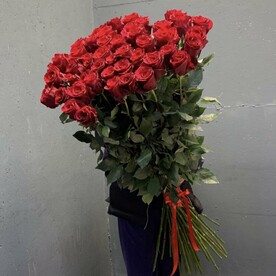 51 метровая Роза