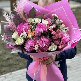 Букет гигант из микс цветов