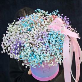 Коробочка из радужных гипсофил