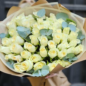 Букет из 51 нежной розы