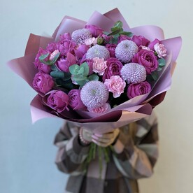 Пионовидные розы и хризантемы