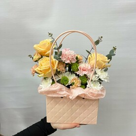 Авторский букет 170- нежные прикосновения