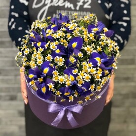 Ирис, Танацетум, Квадратная коробка, Флористическая губка